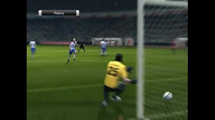 Pes 2011 - 2 изумителни гола сс C.ronaldo 