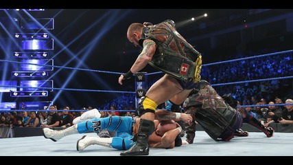 SAnitY attack The Usos and Gallows & Anderson: SmackDown LIVE, Dec. 18, 2018
