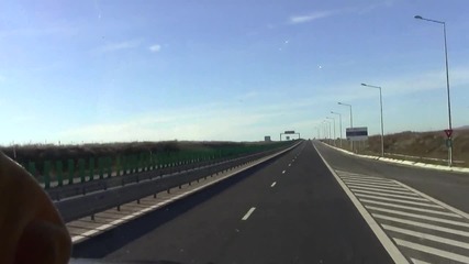 По магистралата в Румъния,ама батерията падна