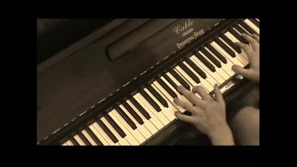 Едуард Ножиците (the Ice Dance) пиано