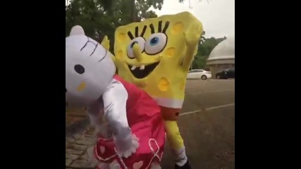 Spongebob and Hello Kitty in the hood Vine Video