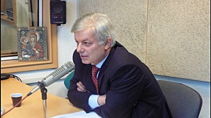 Валентин Михов
