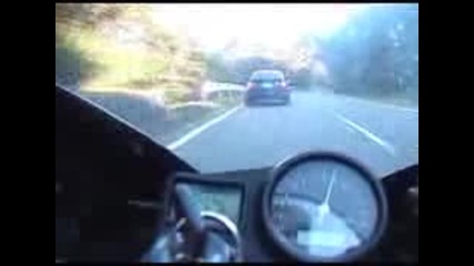 Yamaha Yzf - R1 vs Bmw M3