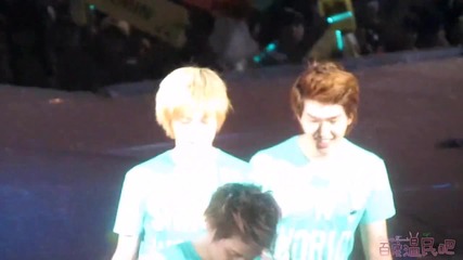 Onew & Taemin hot performance compilations + cute moments
