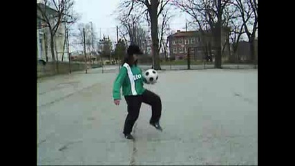 Girl Footfreestyle 3.wmv