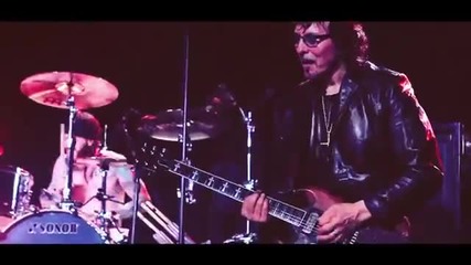Black Sabbath Paranoid Live in Birmingham - May 19, 2012 - Youtube
