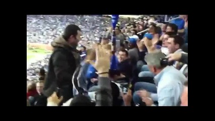 Така се прави,когато мача не е интересен