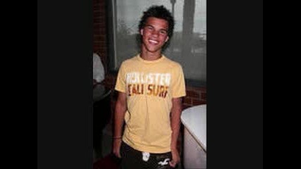 Taylor Lautner pictures 1 