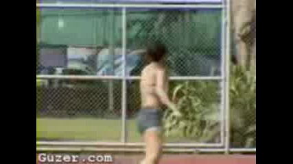 Needsportsbra