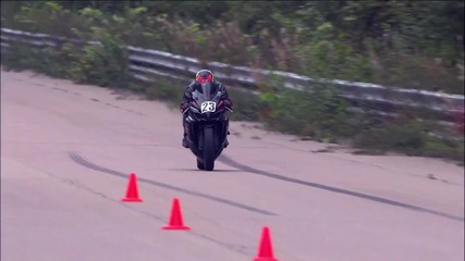 Suzuki Gsx-r1000 (1/4 mile: 10.176 sec.; 1 mile: 26.319 sec.)