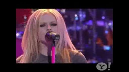 Avril Lavigne - The Best Damn Thing(live)