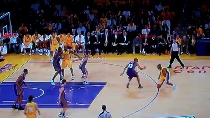 Nba Clip Of The Week Kobe Bryant Crosses Up Grant Hill 