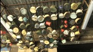 Русенец кандидатства за "Гинес" с колекция от 1200 чайника