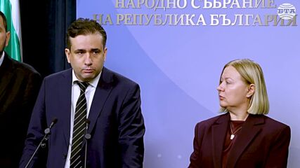 Божанов: За пореден път управляващите скриха аферата на Йотова с помилването на наркотрафиканти