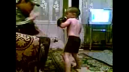 3 годошен боксьор 