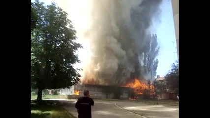 Пожарa в жк.kрасна Поляна днес 14.06.09