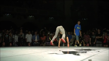 El Nino vs Vicious Victor - Final Battle - Red Bull Bc One Chicago 2011