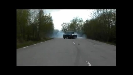 Dodge D100 Burnout