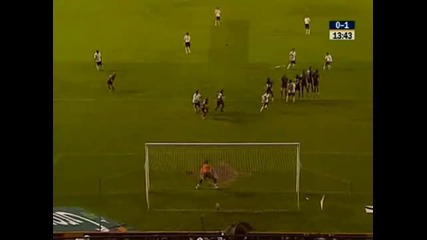 David Villa free kicks
