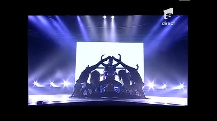 Яки румънци се разбиват на сцената на X Factor