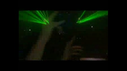 Qlimax 2oo7 - Headhunterz!