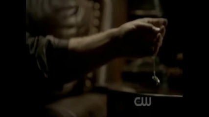 {sun} The Vampire Diaries-s03ep05-damon Stefan And Elena Scene