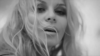 Аз съм влюбена в теб - Doro Pesch (превод)