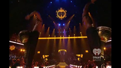 Rihanna - Where Have You Been live 2012
