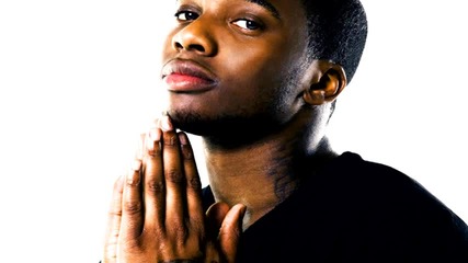 Loick Essien Ft. Lyrical Eye - How We Roll