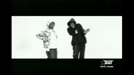 Snoop Dogg Ft. Pharrell - Drop It Like Is Hot