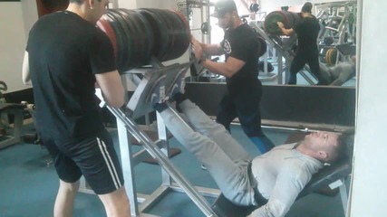 leg press, лег преса : 470kg(1038 lbs) х 20