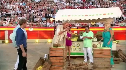 Белене на кокосови орехи с уста