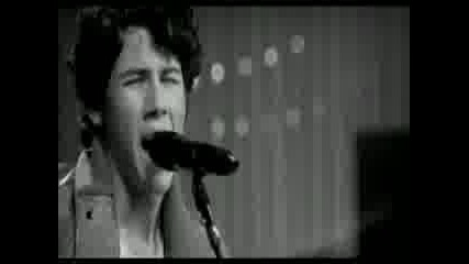 Nick Jonas & The Administration - Who I Am 