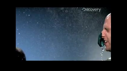 Балон с вода в лицето ( Супер забавен каданс )