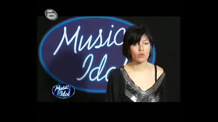 Music Idol 3 - Пълна Откачалка, Обижда Цялото Жури