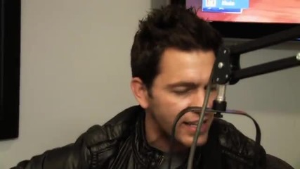 Andy Grammer Live- -keep Your Head Up- Live (acoustic)