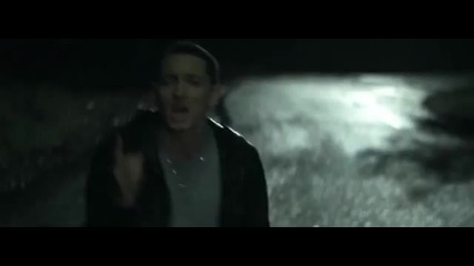 [официално видео] Eminem - Space Bound !!! [превод]