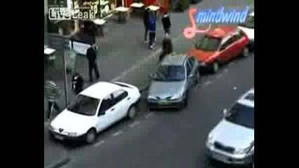 Ето Така Се Паркира.flv