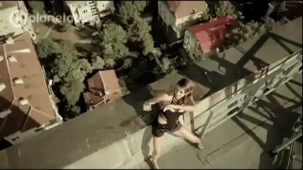 Кали - Устни (official Video)