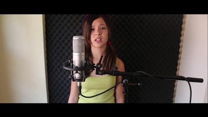 Сладурана пее прекрасно песента от филма Замръзналото кралство