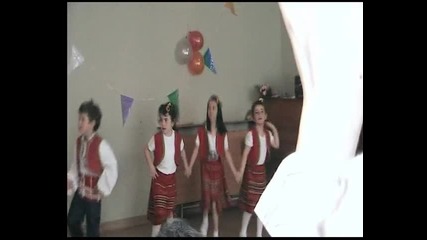 Народни танци. Ния - Сирма. Месец май 2008 г. - 2 