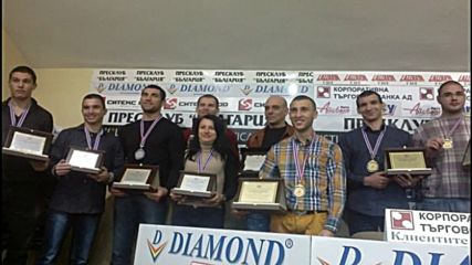 СНИМКИ: Отличен 6, грамоти и плакети за световните ни медалисти по муай-тай