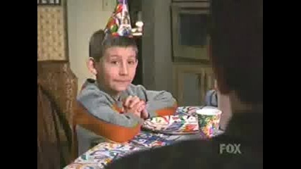 315 Malcolm In The Middle - Hals Birthday