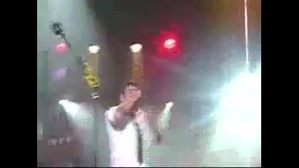Three Days Grace - Never too late live 2008 Ottawa 
