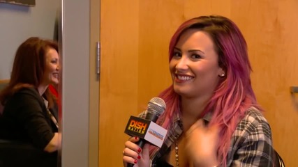 Demi Lovato Backstage Interview - Neon Lights Tour 2014