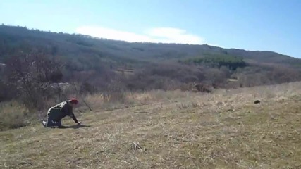 Идиоти палят огън в гората 2