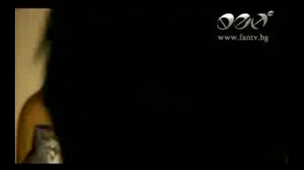 Емануела отзад мини 