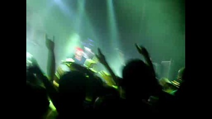 Limp Bizkit - Show Me What You Got (live in Sofia)