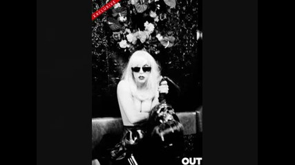 Lady Gaga се разголи за да докаже че не е мъж! 