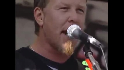 5. Metallica - Seek & Destroy - Raiders Gig, 2003